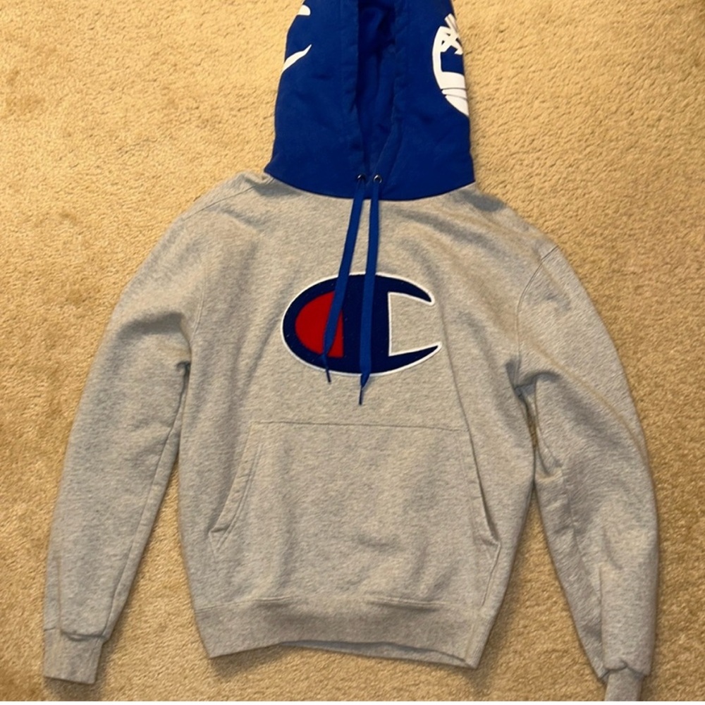 Champion Men's Gray and Blue Hoodie